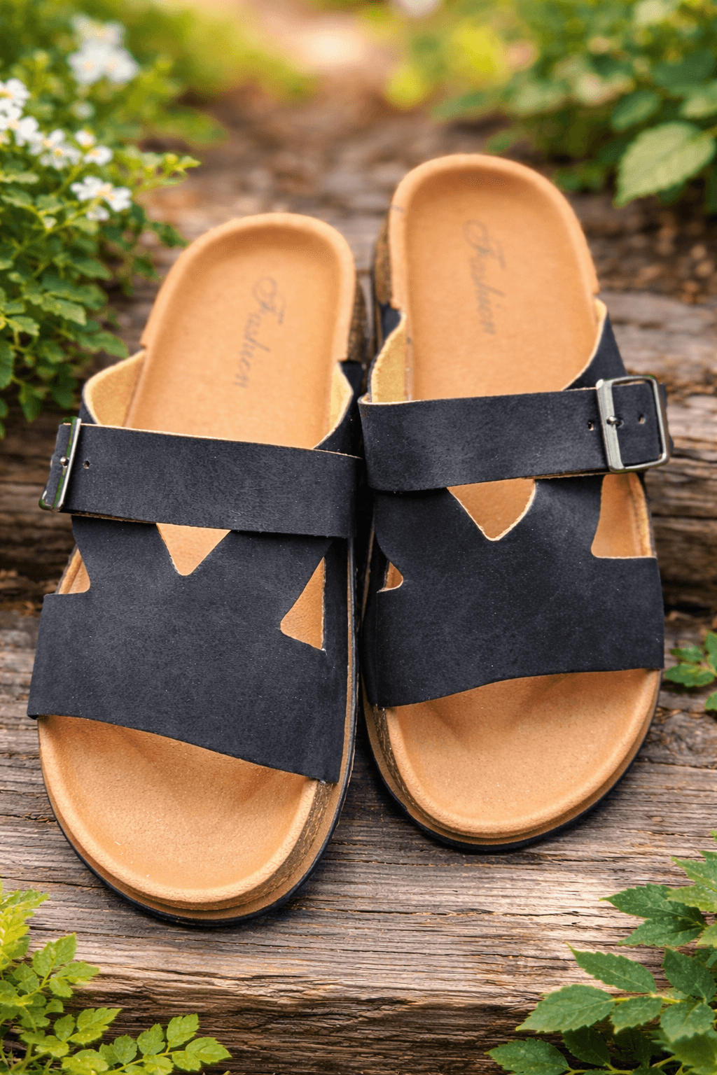 Ladies Slipper with Adjustable Buckle