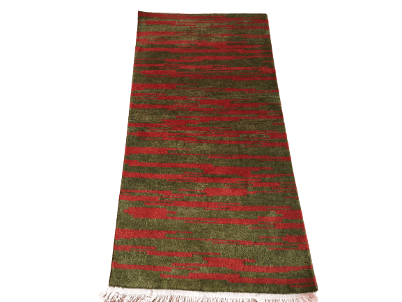 Handmade Nepali Woolen Carpet – 60 Knots, Modern Green Design, 2.33 Ft x 4.66 Ft