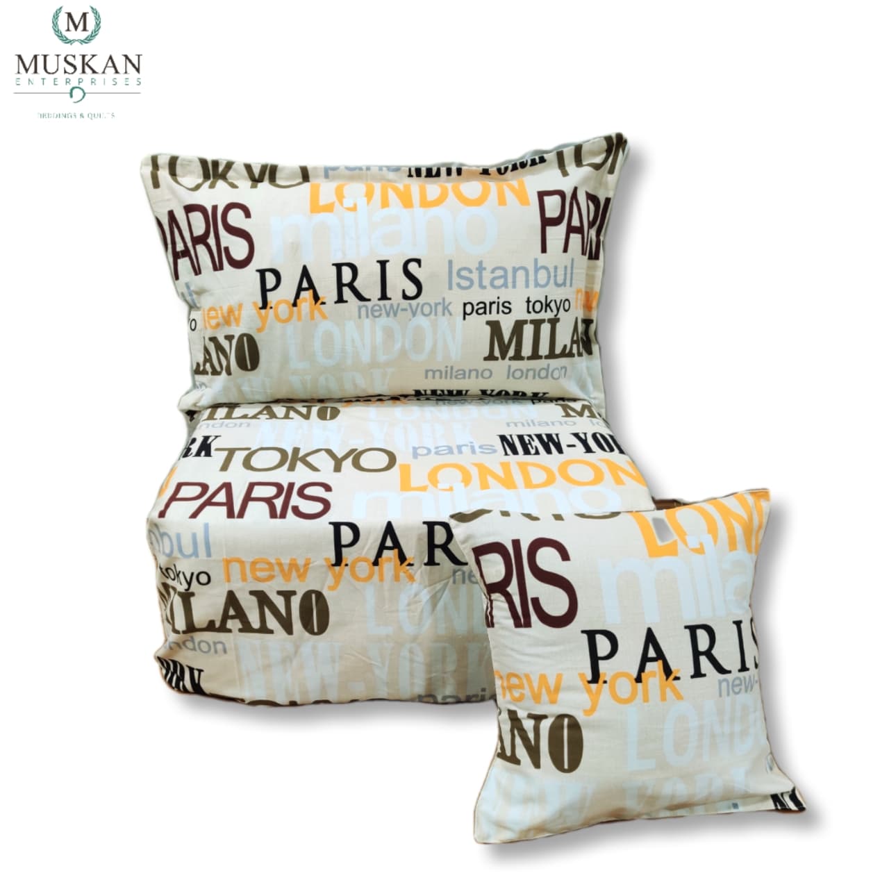 Love to Travel Brushed Cotton Bedsheet Set with 1 Cushion Cover
