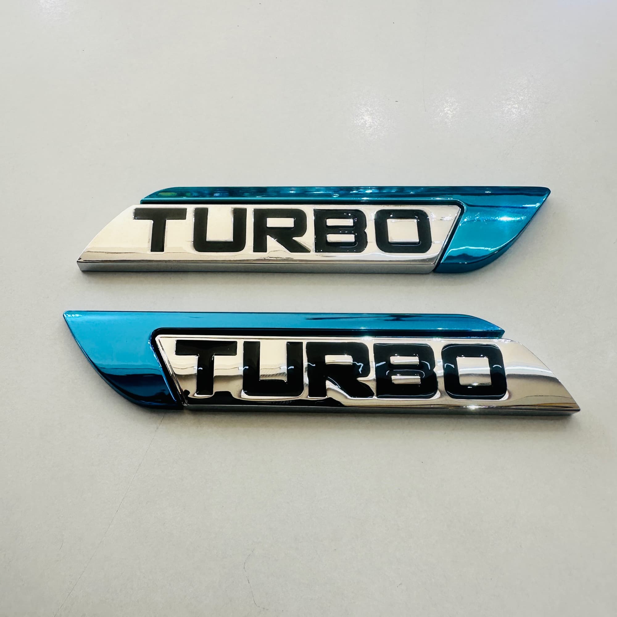 Metal Turbo 3D Emblem Crome - Blue (2Pcs)