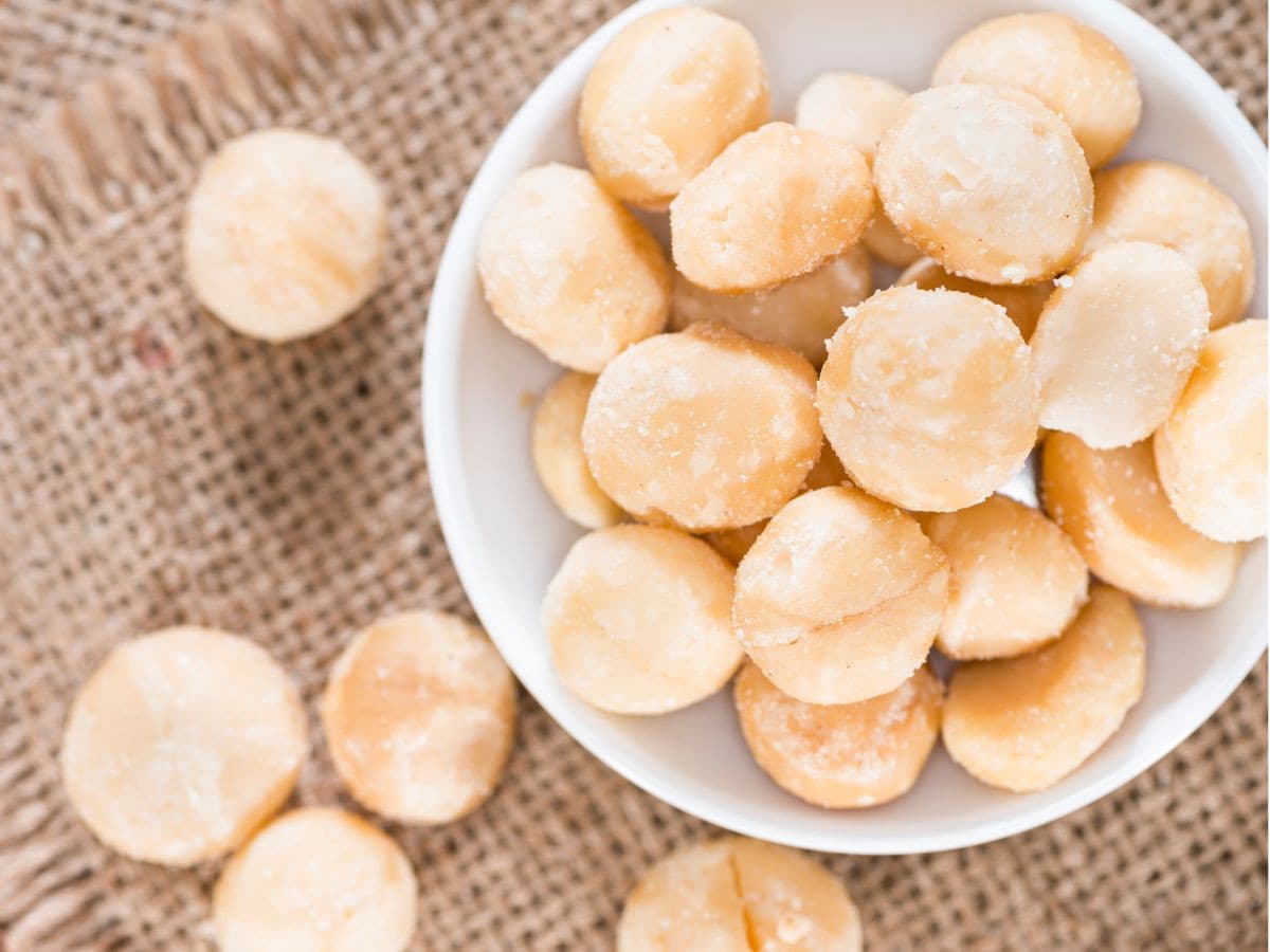 Roasted Macademia Nuts Kernels - 250 gm