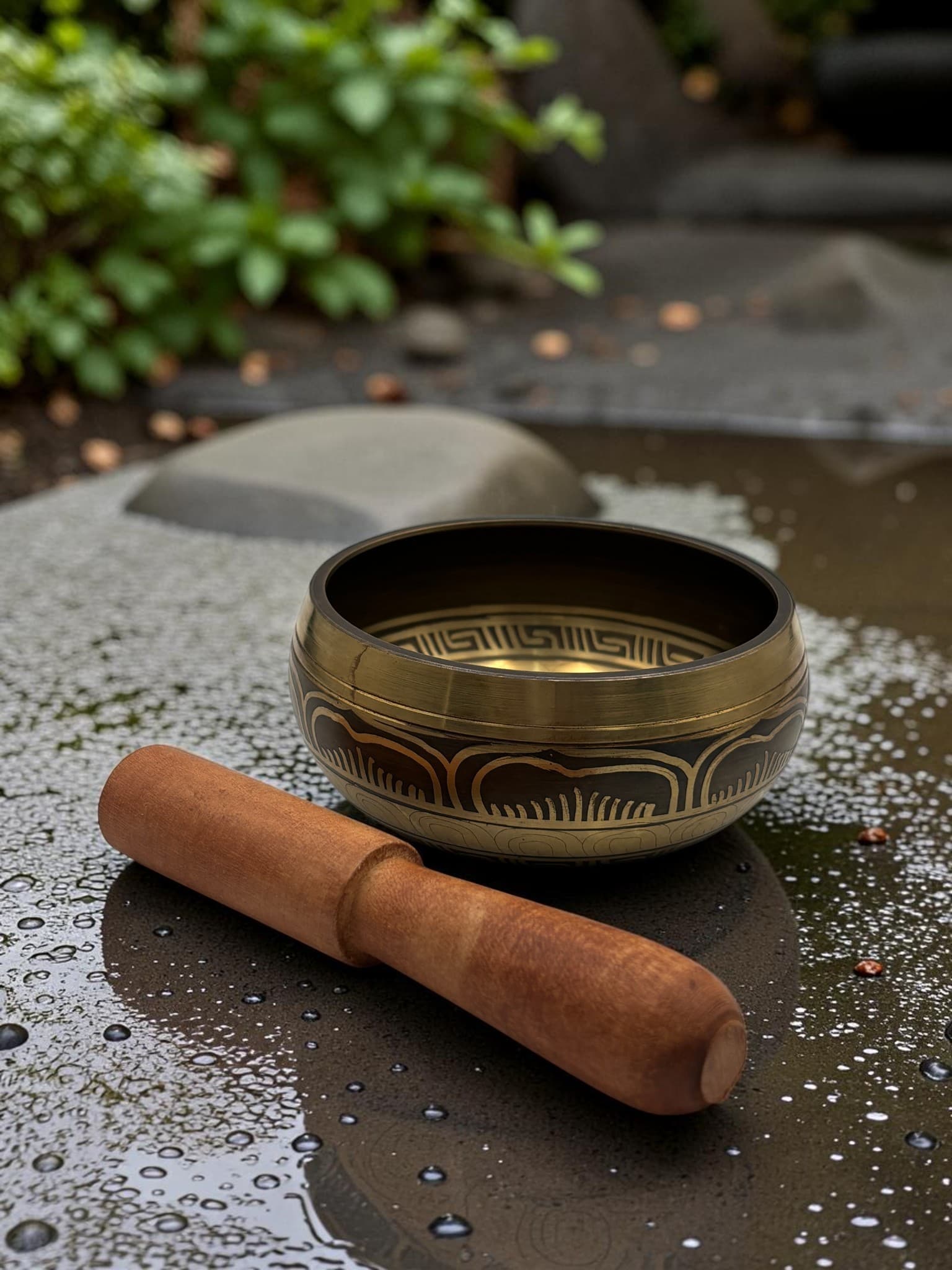 Handcrafted Buddha Singing Bowl with Wooden Mallet | Meditation, Yoga & Sound Healing Bowl