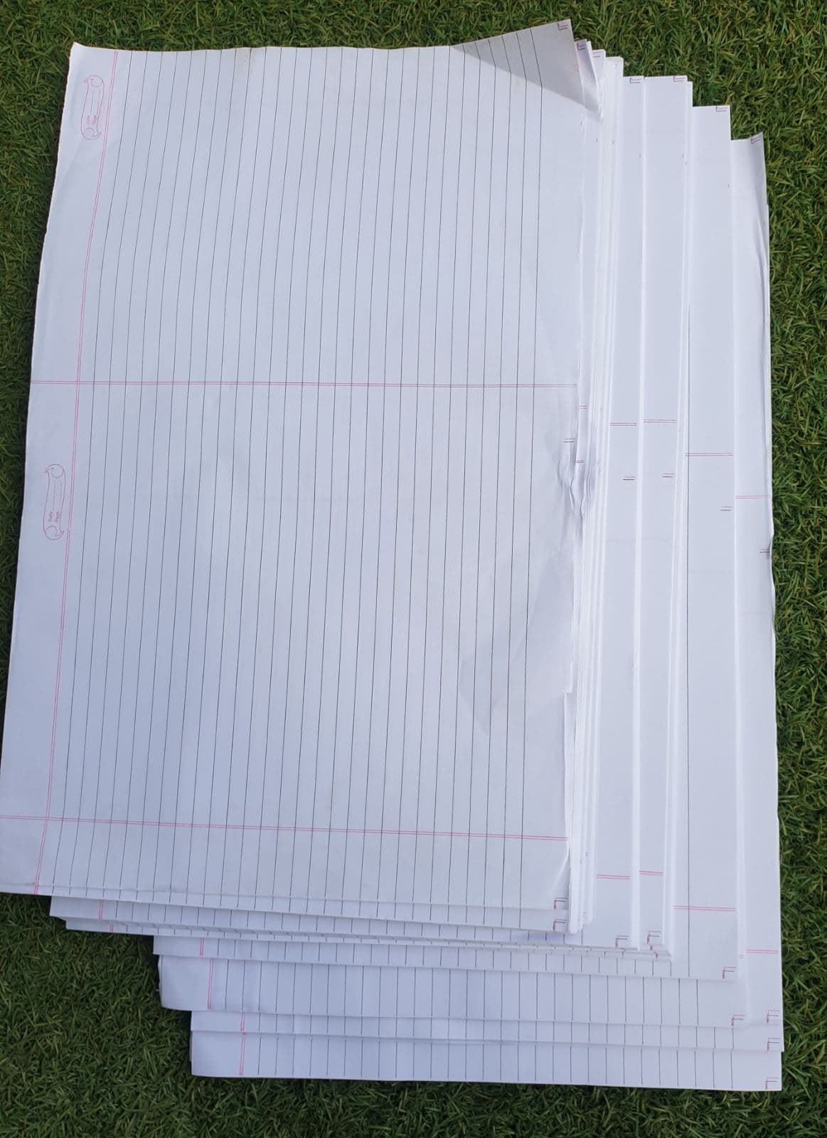 Classmate 60GSM 18×22 Rulled Paper – 300 Loose Sheets By Mitrata - White