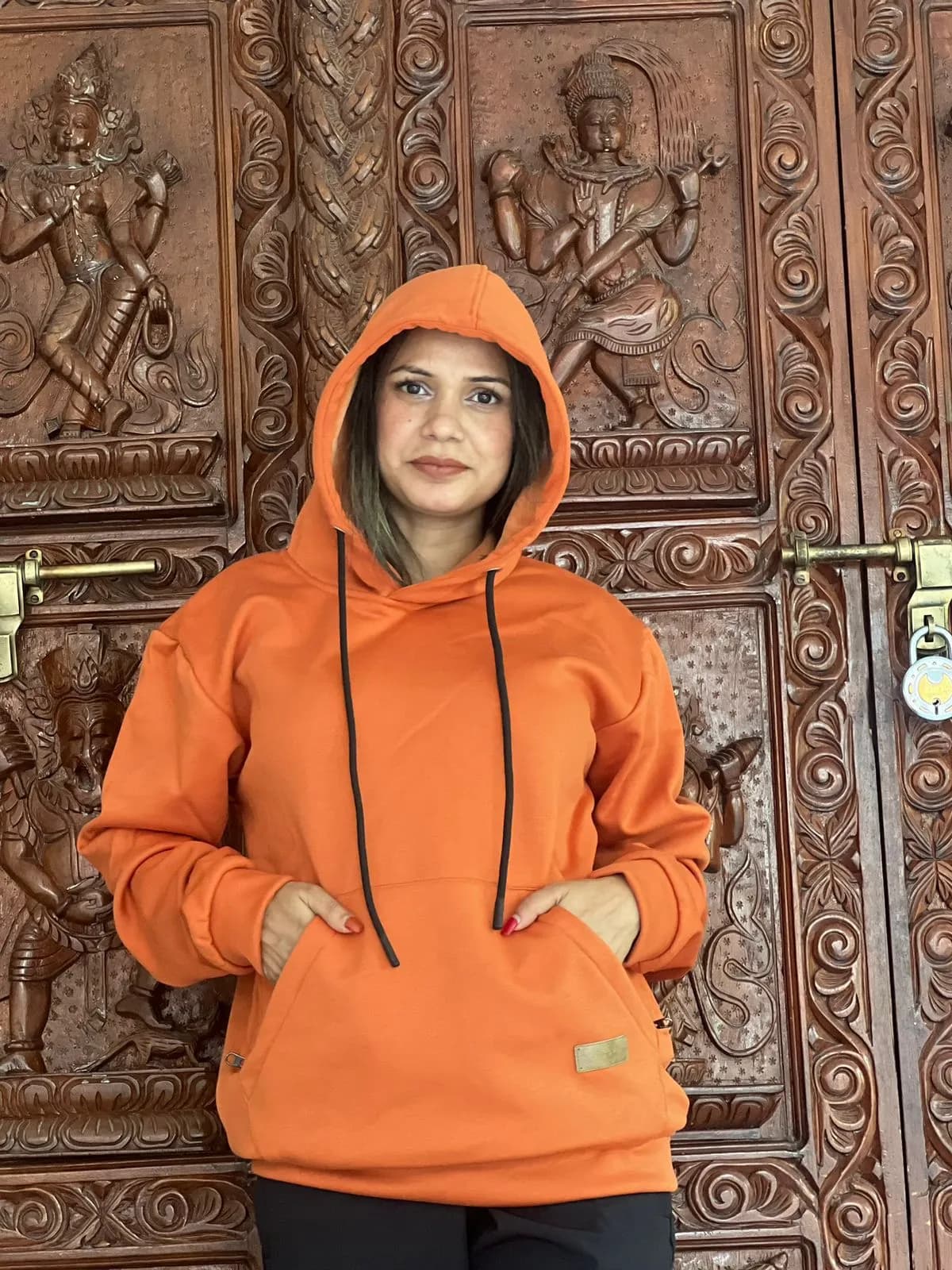 Velvet Comfort Zipped Hoodie for Ladies