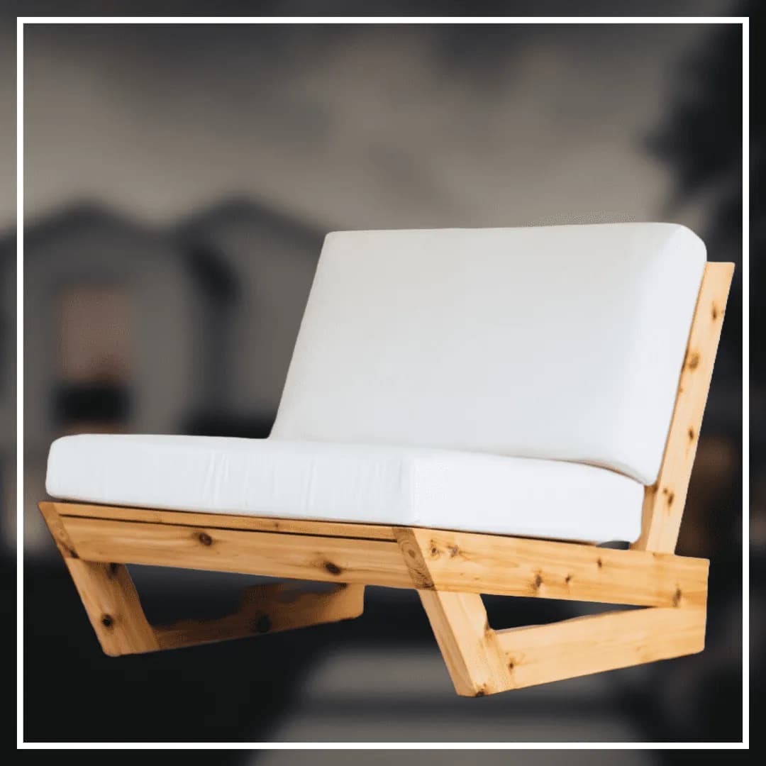 Centura Lounge Luxury Chair Made