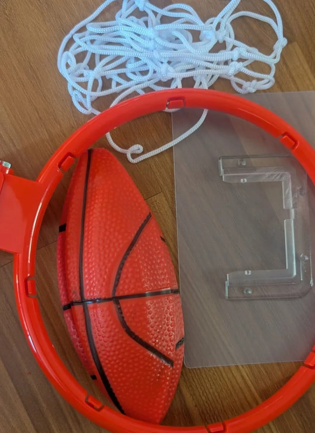 Basketball Hoop: One 23*25Cm Ring With Ball And Net - Multicolor